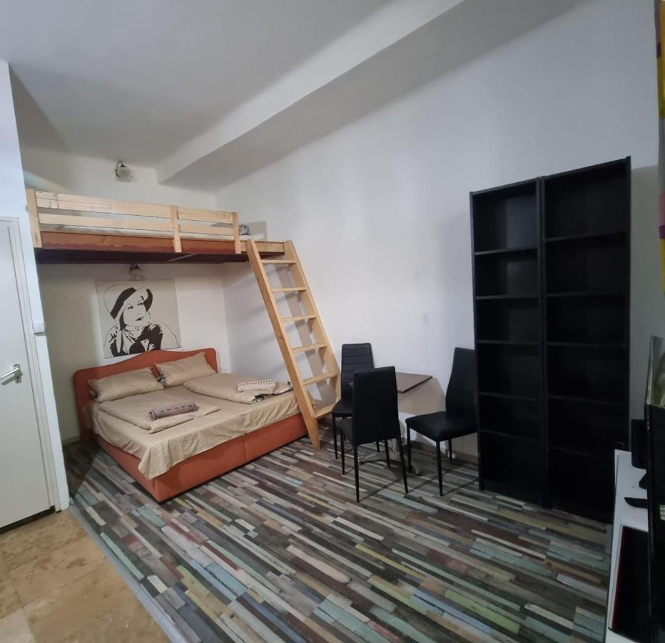 7Dab Apartment Bezeredj Contactless Self -Check-In Будапешт Экстерьер фото