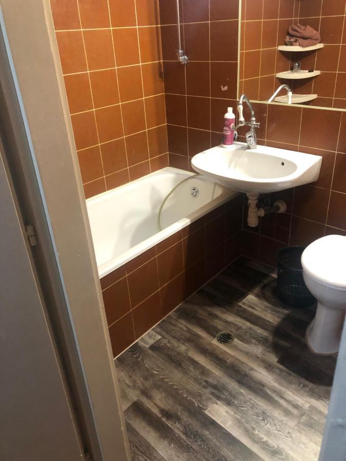 7Dab Apartment Bezeredj Contactless Self -Check-In Будапешт Экстерьер фото